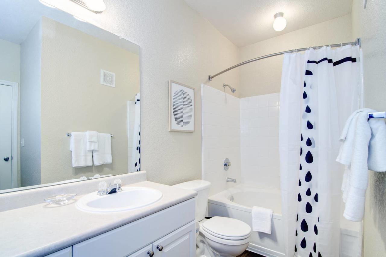 Heart Of Downtown Memphis! Sleeps 6! Apartment ภายนอก รูปภาพ