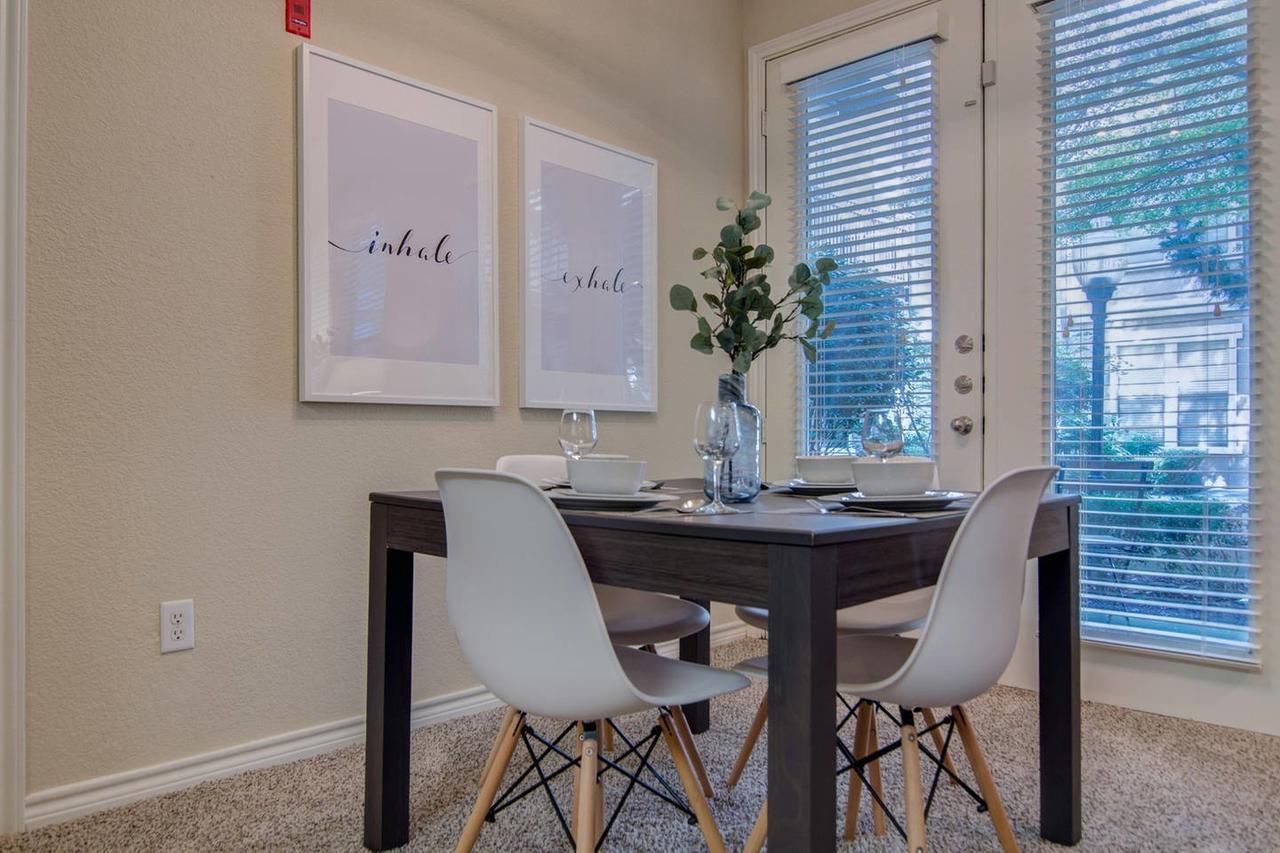 Heart Of Downtown Memphis! Sleeps 6! Apartment ภายนอก รูปภาพ